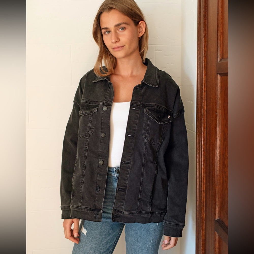 Carly Jean Los Angeles Charcoal Wash Hunter Denim Jacket size XS